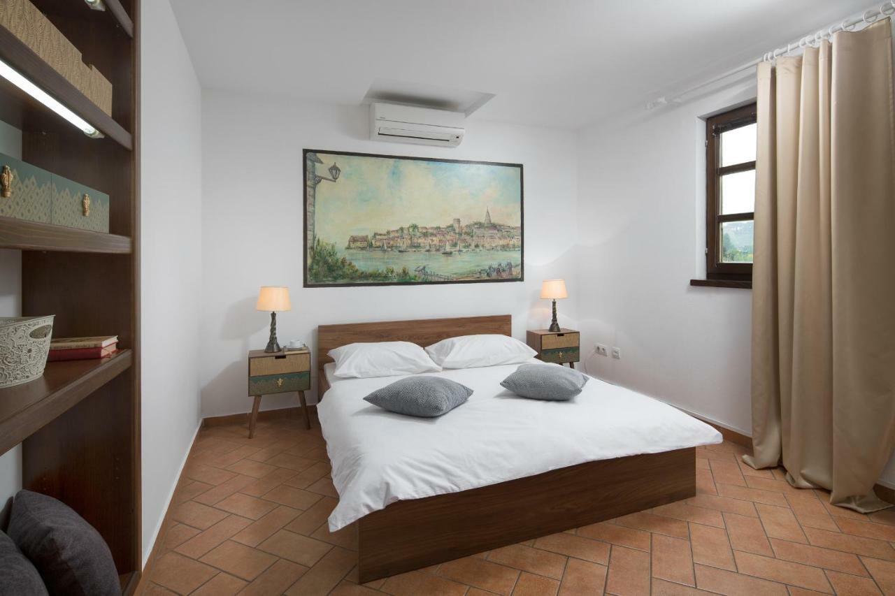Apartments Bonaparte Porec Exterior photo