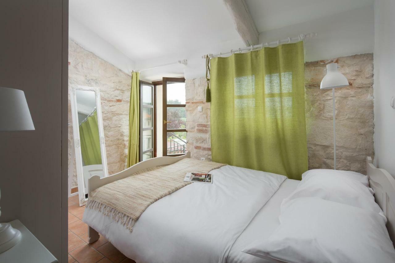 Apartments Bonaparte Porec Exterior photo