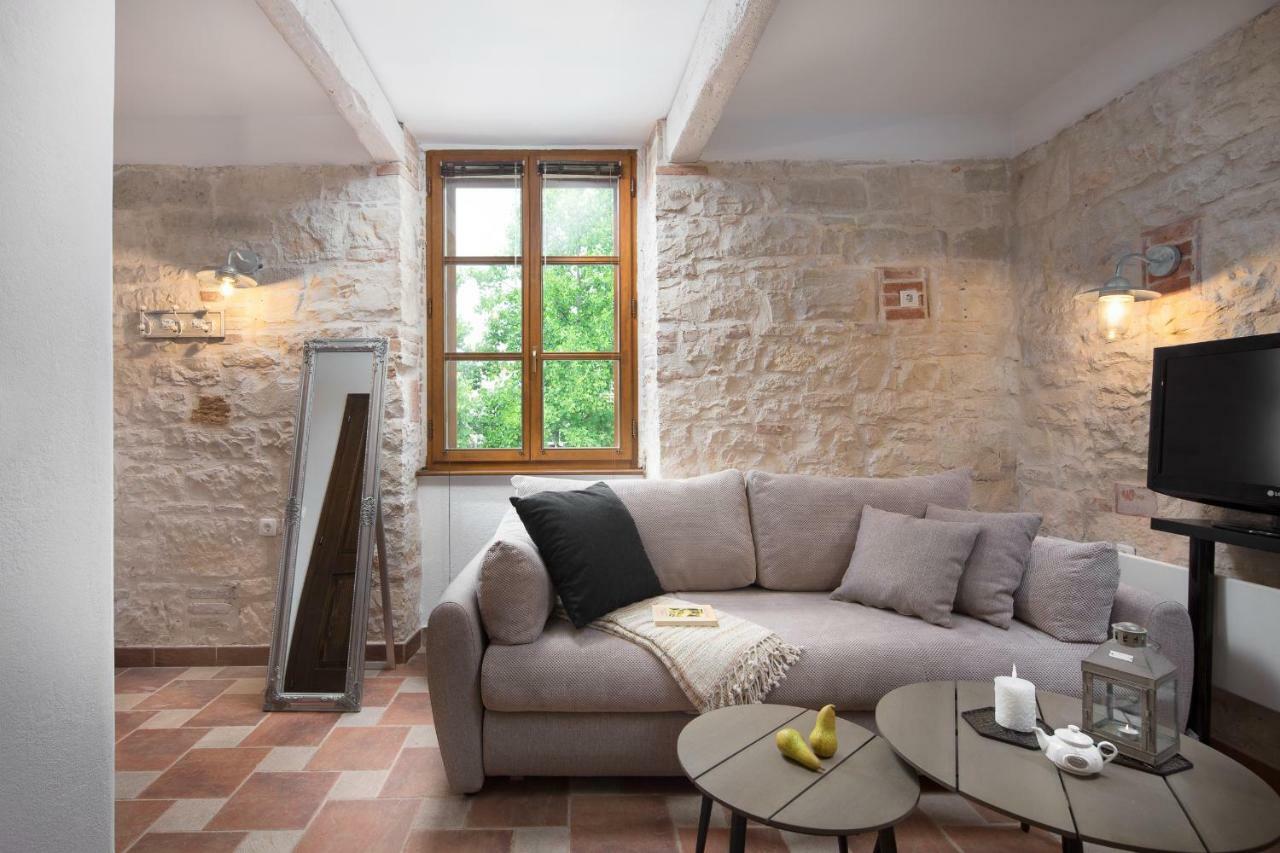 Apartments Bonaparte Porec Exterior photo
